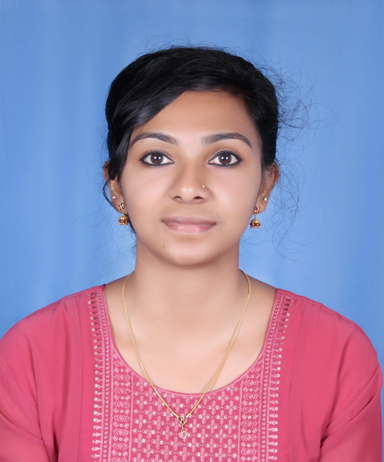 Marsleeva-college-rank-holders-Manisha Manoj